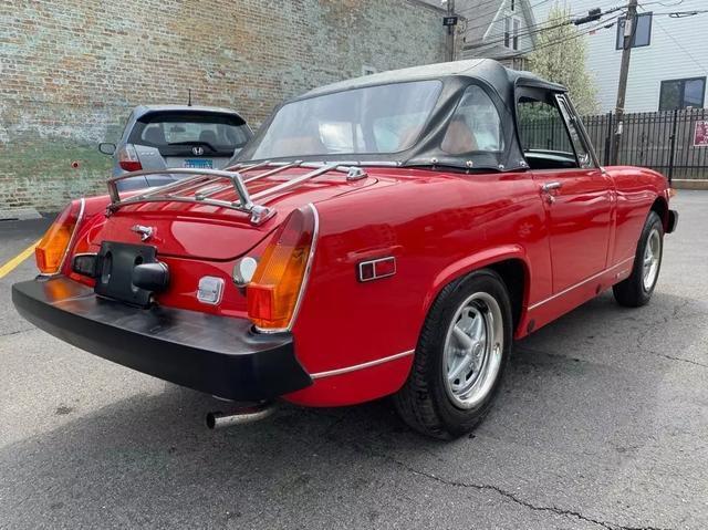 MG-Midget-Coupe-1979-Red-105074-5