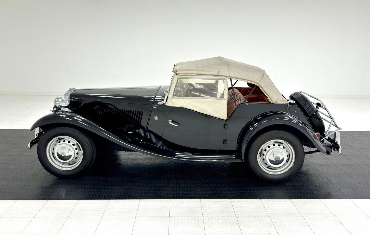 MG-T-Series-Cabriolet-1951-2