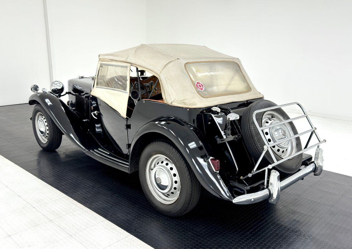 MG-T-Series-Cabriolet-1951-4