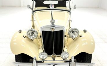 MG-T-Series-Cabriolet-1952-Cream-Red-78147-10