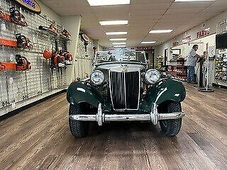 MG-TD-Cabriolet-1953-2