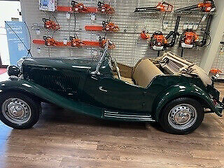 MG-TD-Cabriolet-1953-Green-Tan-81396-5