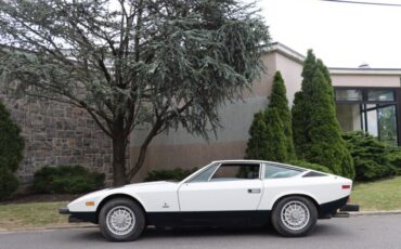 Maserati-Khamsin-1975-White-Black-0-3