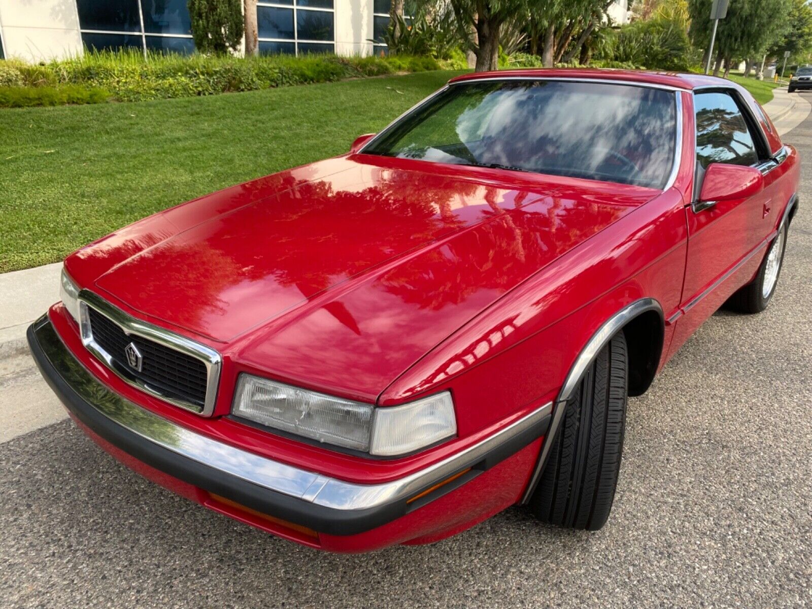 Maserati-Other-Coupe-1990-Red-Red-157339-2