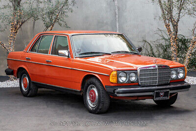 Mercedes-Benz 200-Series  1977 à vendre