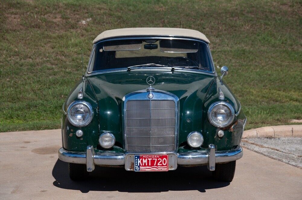 Mercedes-Benz-220S-Ponton-Cabriolet-1957-6