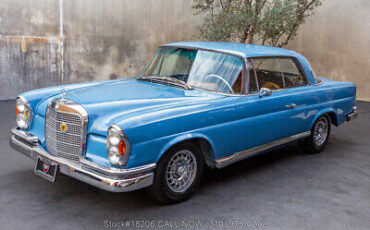 Mercedes-Benz-250SE-1967-7