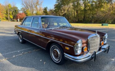 Mercedes-Benz-300-SEL-Berline-1971-Brown-Tan-226918-13