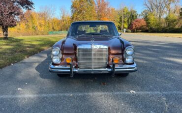 Mercedes-Benz-300-SEL-Berline-1971-Brown-Tan-226918-14