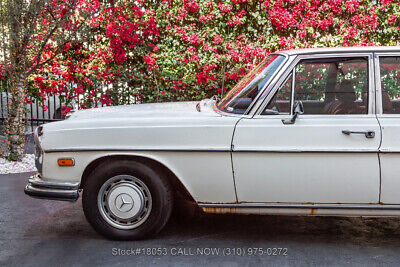 Mercedes-Benz-300-Series-1970-White-Other-Color-0-11