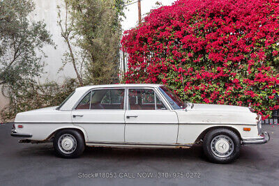 Mercedes-Benz-300-Series-1970-White-Other-Color-0-3