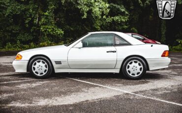 Mercedes-Benz-300-Series-1990-White-Blue-173592-3