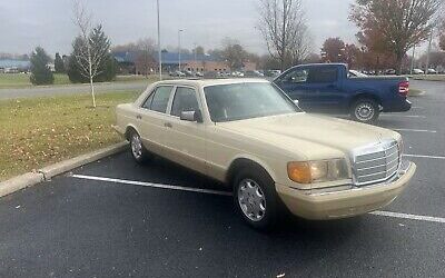 Mercedes-Benz 300-Series Berline 1983 à vendre