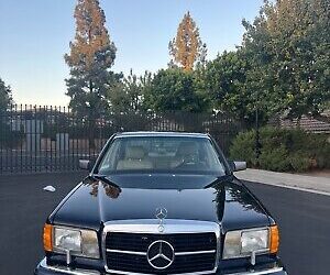 Mercedes-Benz 300-Series Berline 1990 à vendre