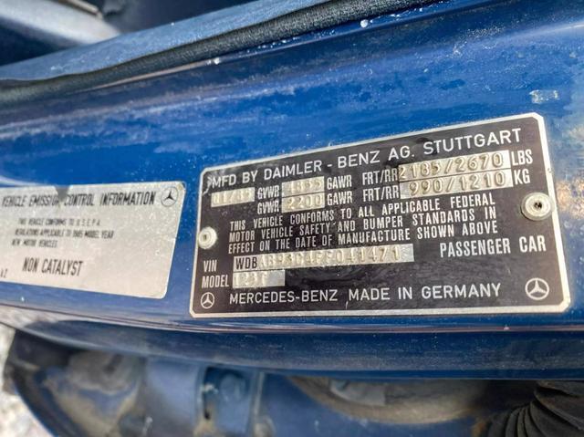 Mercedes-Benz-300-Series-Break-1985-Blue-Blue-0-10