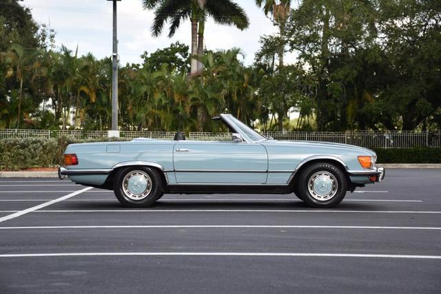 Mercedes-Benz-300-Series-Cabriolet-1972-Blue-Black-112139-4