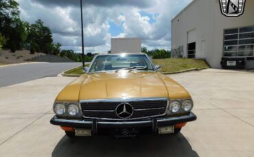 Mercedes-Benz-300-Series-Cabriolet-1972-Gold-Tan-156441-3