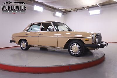 Mercedes-Benz-300D-1975-1