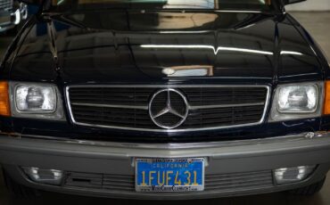 Mercedes-Benz-380-SEC-Coupe-1982-Blue-Tan-111027-14