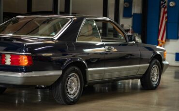 Mercedes-Benz-380-SEC-Coupe-1982-Blue-Tan-111027-25