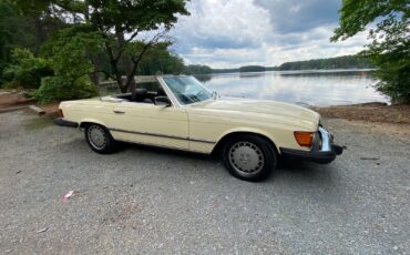 Mercedes-Benz-380-SL-Cabriolet-1981-12