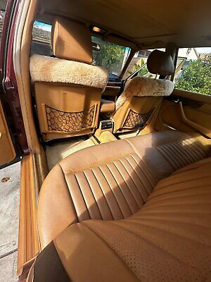 Mercedes-Benz-400-Series-Berline-1986-Burgundy-Tan-240710-7