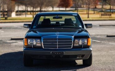 Mercedes-Benz-400-Series-Berline-1989-7