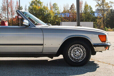 Mercedes-Benz-400-Series-Cabriolet-1979-Silver-Red-191512-10