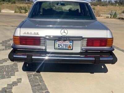 Mercedes-Benz-450se-Berline-1976-Silver-Blue-262647-15