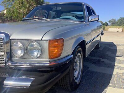 Mercedes-Benz-450se-Berline-1976-Silver-Blue-262647-7