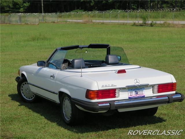 Mercedes-Benz-500-Series-1987-White-Blue-279905-1