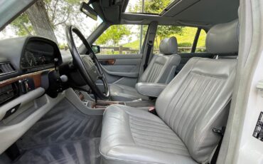 Mercedes-Benz-500-Series-1987-White-Gray-128345-17