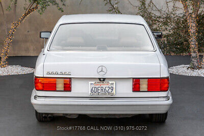 Mercedes-Benz-500-Series-1989-5