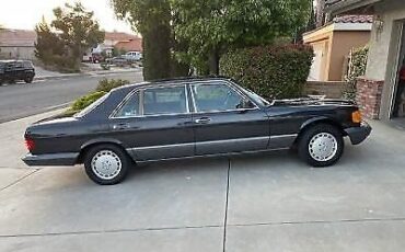 Mercedes-Benz-500-Series-Berline-1990-Gray-Gray-112799-1