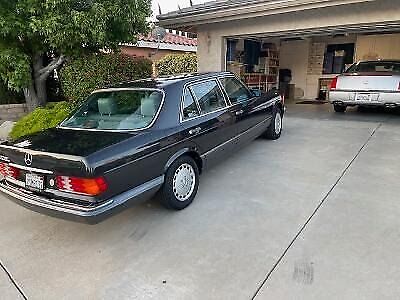 Mercedes-Benz-500-Series-Berline-1990-Gray-Gray-112799-2