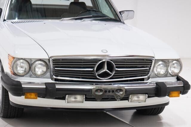 Mercedes-Benz-500-Series-Cabriolet-1987-White-Gray-116966-12