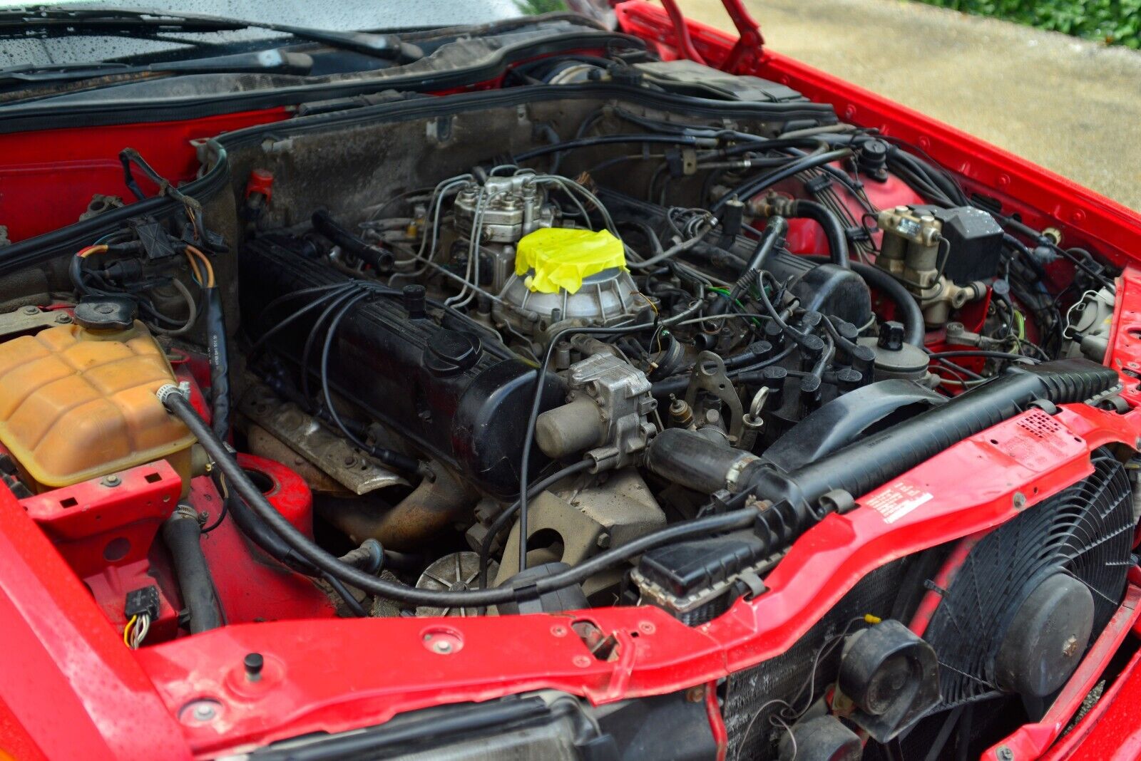 Mercedes-Benz-500-Series-Coupe-1987-Red-White-115551-29