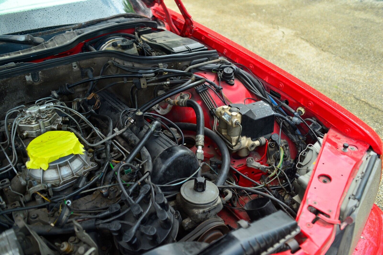 Mercedes-Benz-500-Series-Coupe-1987-Red-White-115551-39