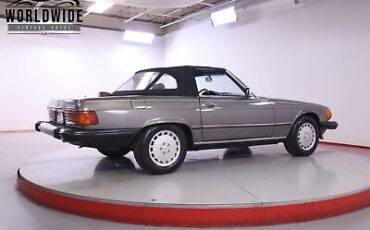 Mercedes-Benz-560Sl-1987-9