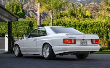 Mercedes-Benz-560sec-1988-White-Blue-103513-8