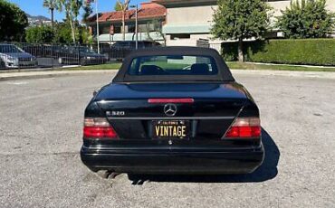 Mercedes-Benz-E-Class-Cabriolet-1995-Black-Black-127933-12