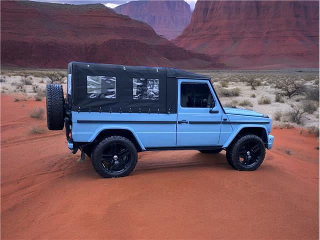 Mercedes-Benz-G-Class-1995-33