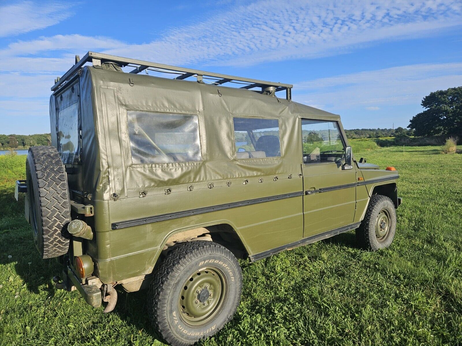 Mercedes-Benz-G-Wagon-Cabriolet-1982-3