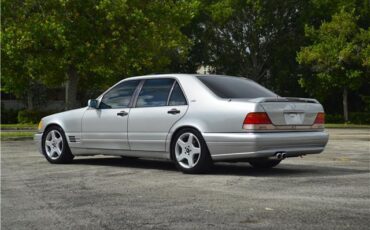 Mercedes-Benz-S-Class-1995-16