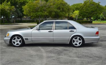 Mercedes-Benz-S-Class-1995-17