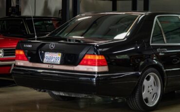 Mercedes-Benz-S-Class-Berline-1995-21