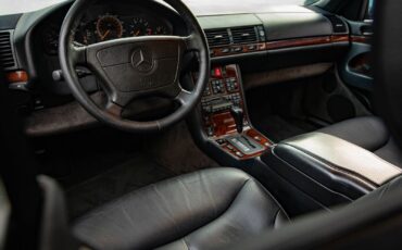 Mercedes-Benz-S-Class-Berline-1995-30