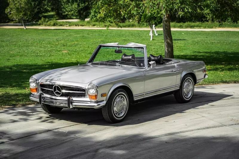 Mercedes-Benz-SL-Class-1971-3