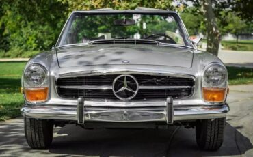 Mercedes-Benz-SL-Class-1971-6