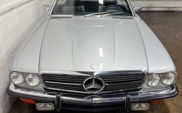 Mercedes-Benz-SL-Class-1972-37